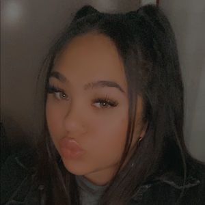 Meet your Posher, Shyla